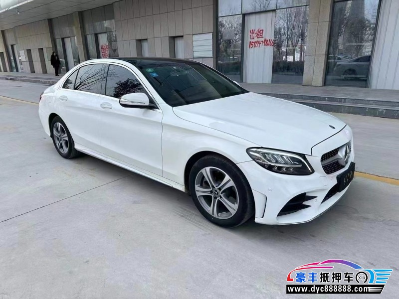 20年奔驰C轿车抵押车出售