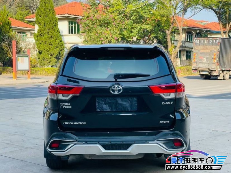 19年丰田汉兰达轿车抵押车出售