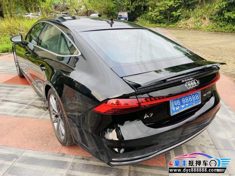 22年奥迪A7轿车抵押车出售