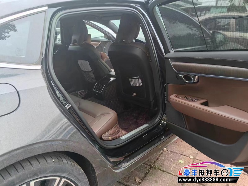 22年沃尔沃S90轿车抵押车出售