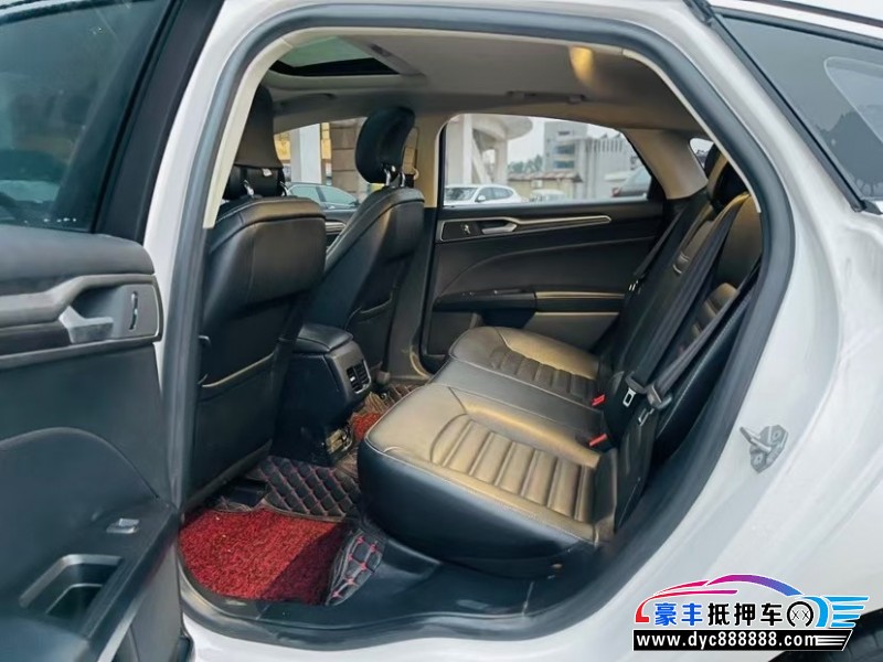 19年福特蒙迪欧轿车抵押车出售