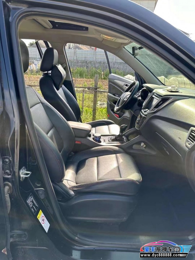 17年长安CS75轿车抵押车出售