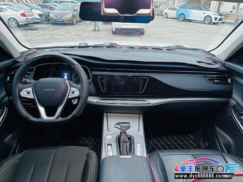 20年长安欧尚X7轿车抵押车出售