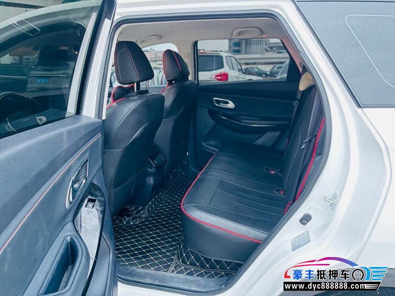 20年长安欧尚X7轿车抵押车出售