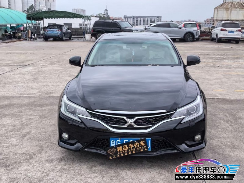 11年丰田锐志轿车抵押车出售