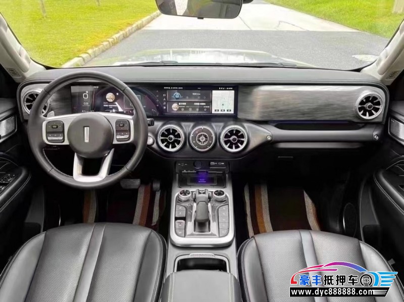 21年WEY坦克300轿车抵押车出售