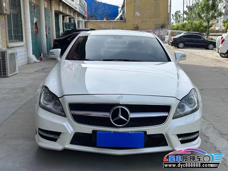 14年奔驰CLS轿车抵押车出售