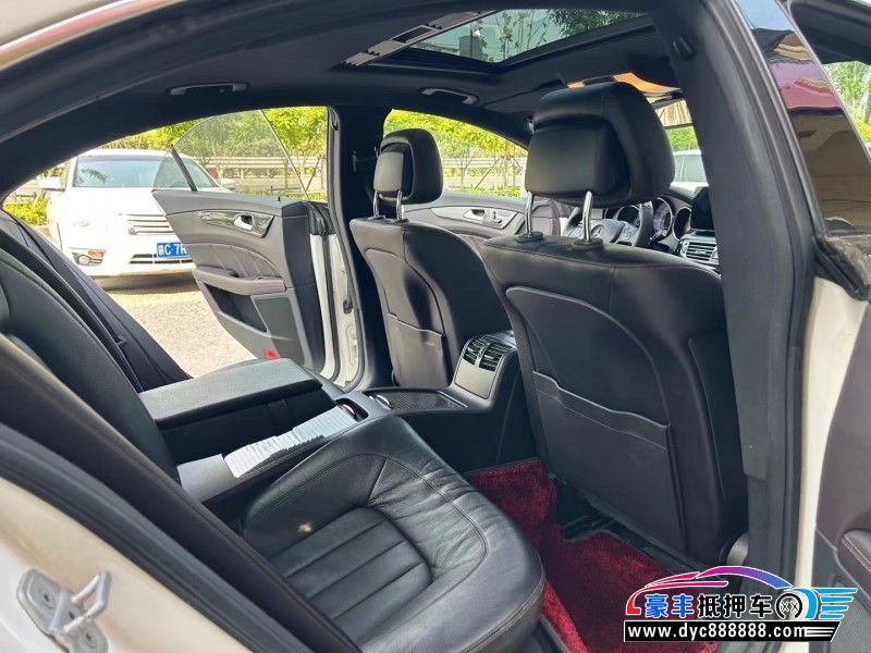 14年奔驰CLS轿车抵押车出售