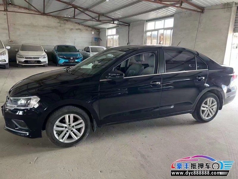 17年大众捷达轿车抵押车出售