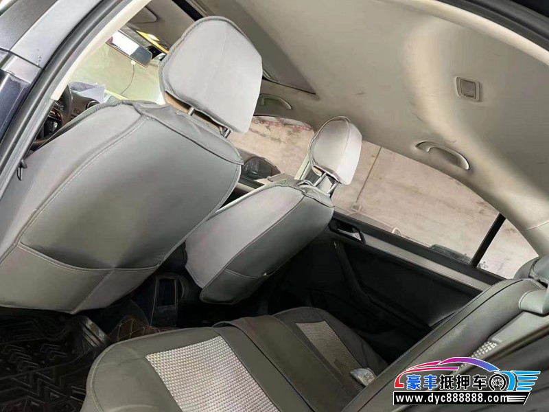 17年大众捷达轿车抵押车出售