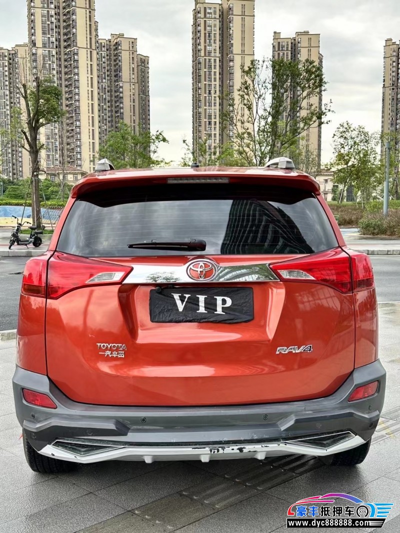 14年丰田RAV4轿车抵押车出售