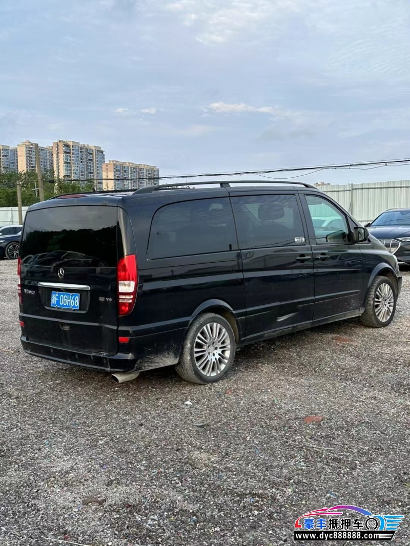 13年奔驰唯雅诺MPV抵押车出售