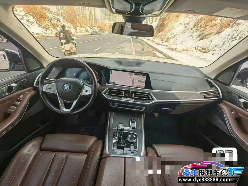 22年宝马X7轿车抵押车出售