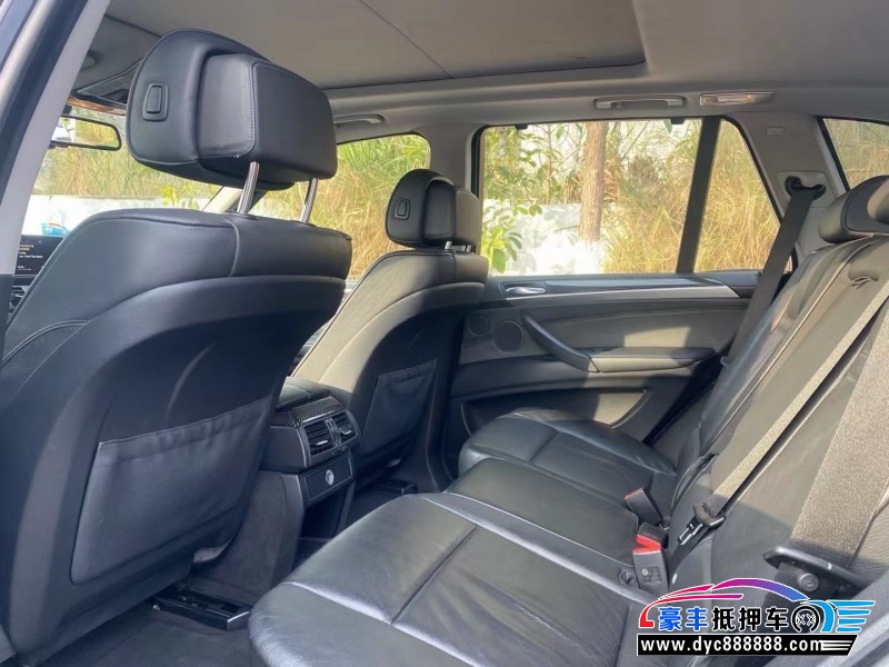 08年宝马X5轿车抵押车出售