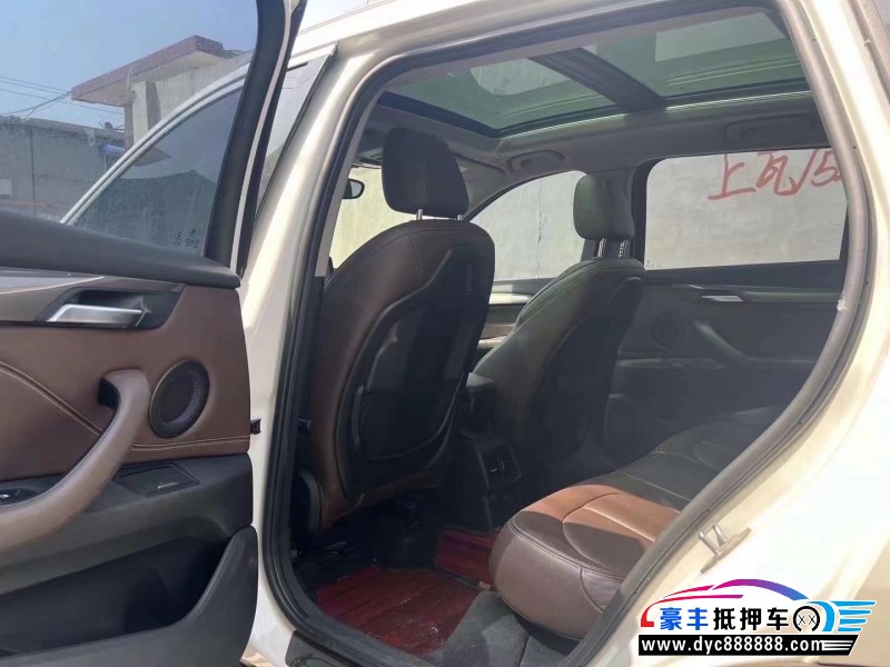 18年宝马X1轿车抵押车出售