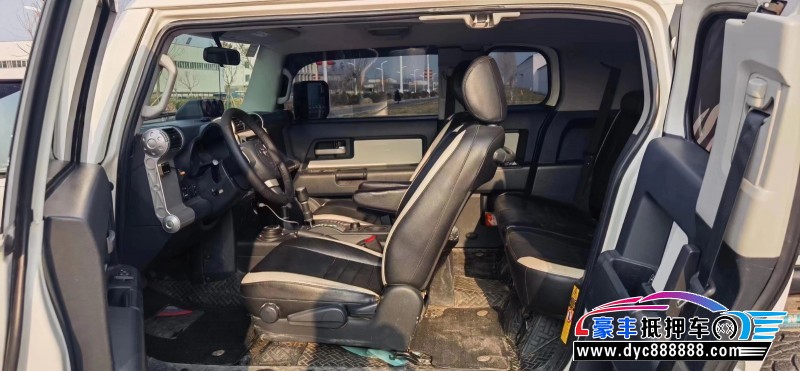 18年丰田兰德酷路泽（陆巡）轿车抵押车出售