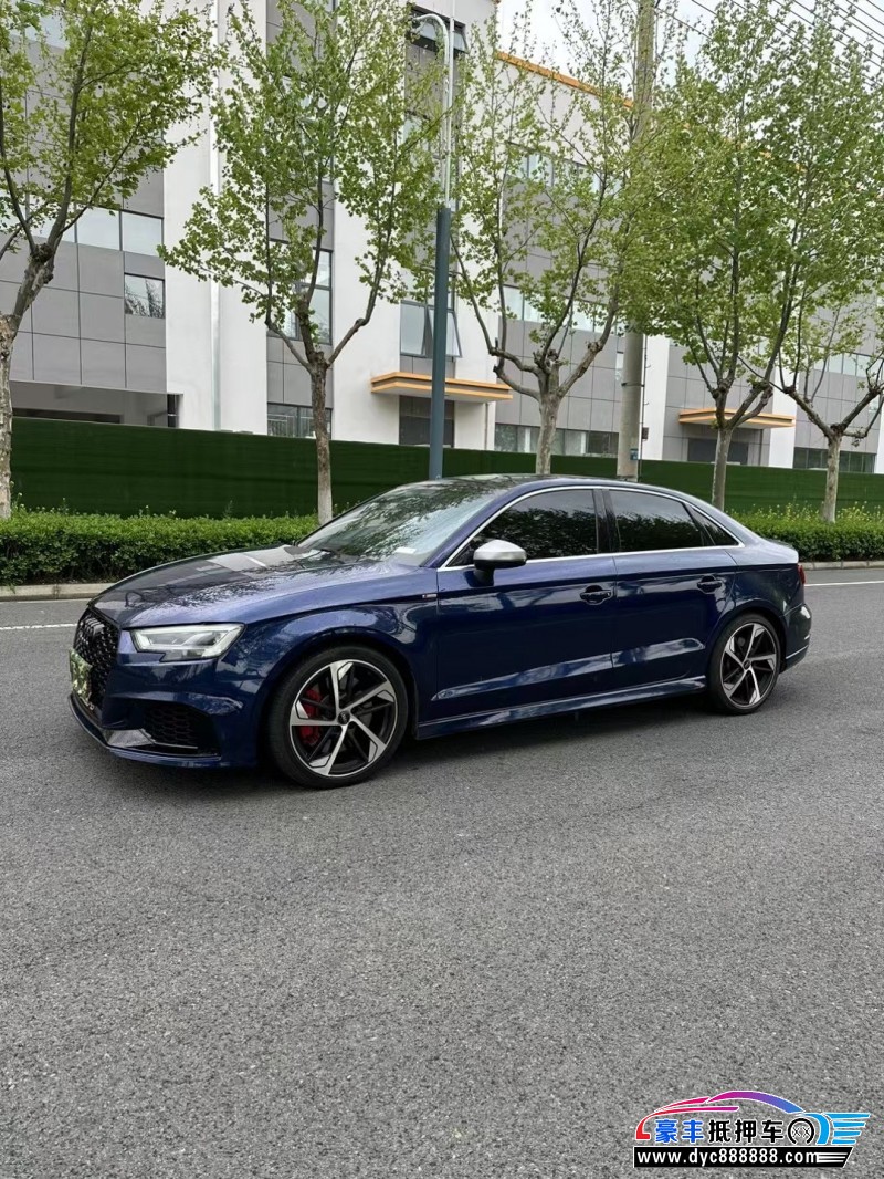 18年奥迪S3轿车抵押车出售