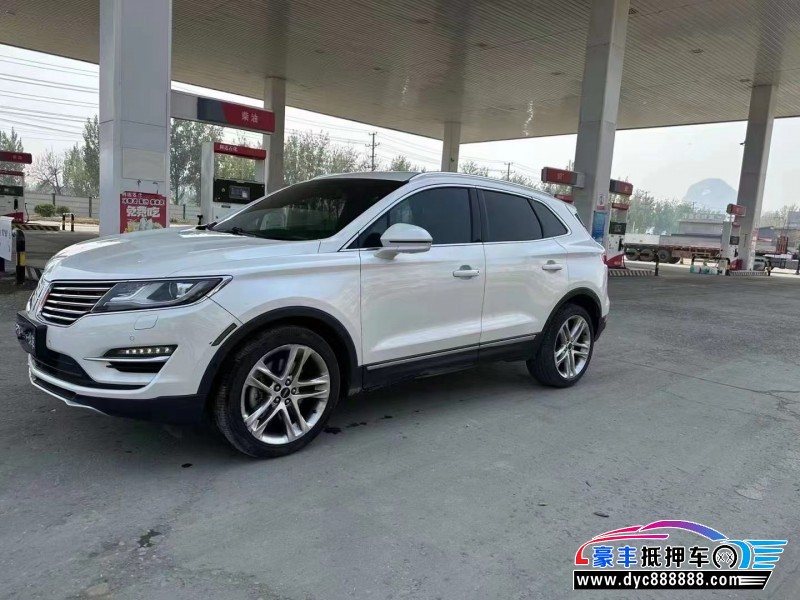 17年林肯MKC轿车抵押车出售