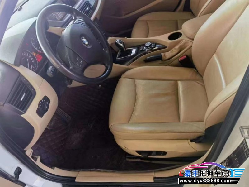 13年宝马X1轿车抵押车出售