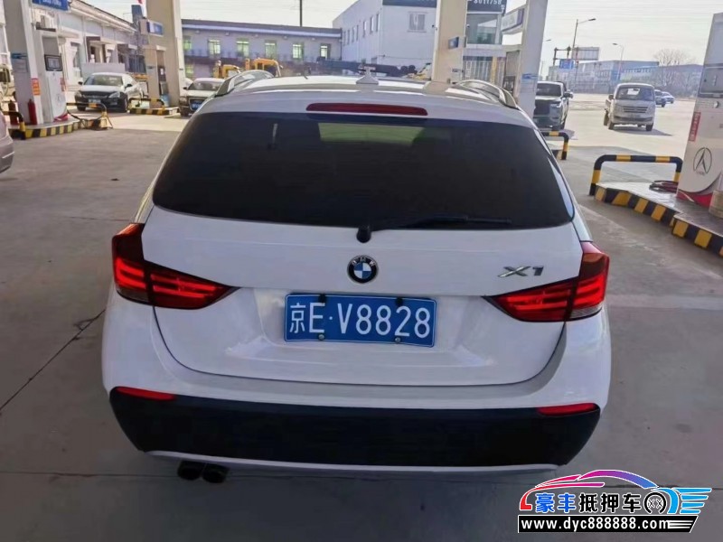 13年宝马X1轿车抵押车出售