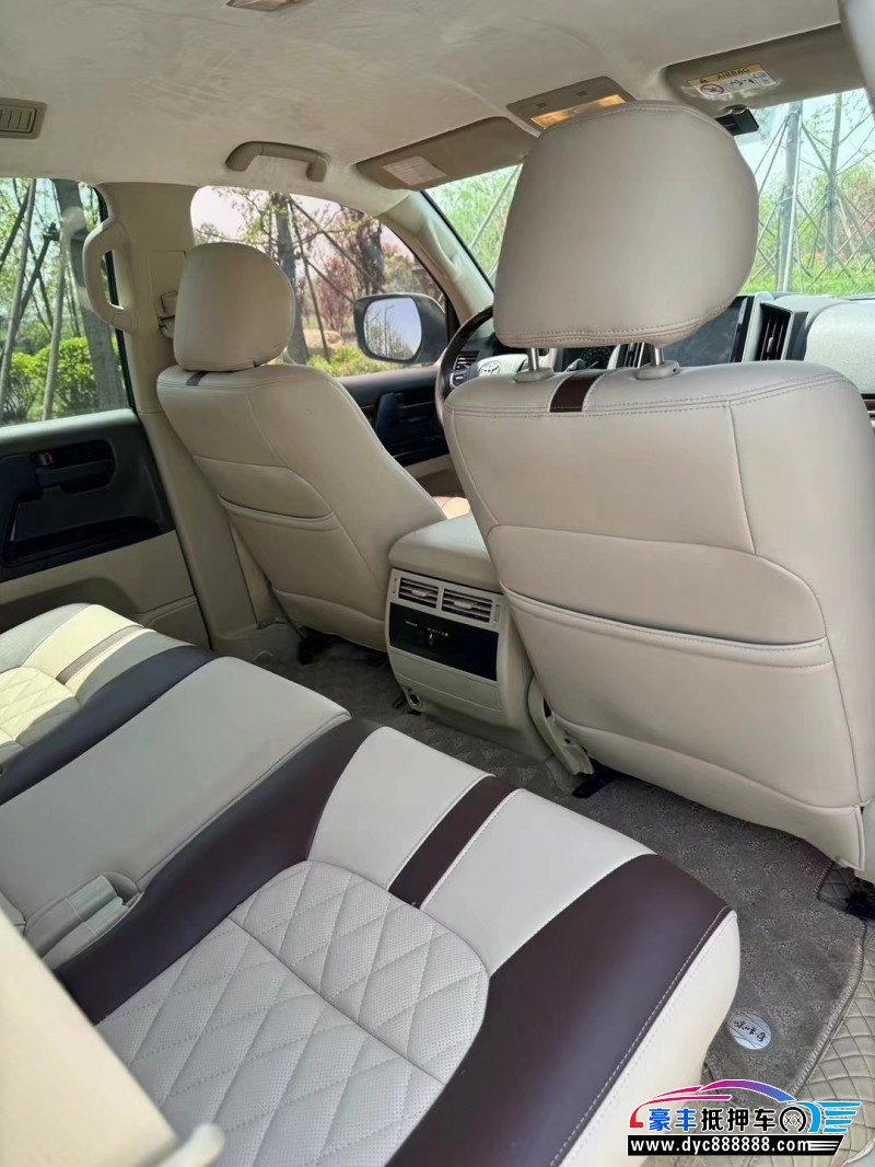 19年丰田兰德酷路泽（陆巡）SUV抵押车出售