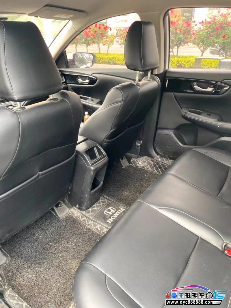 20年本田凌派轿车抵押车出售
