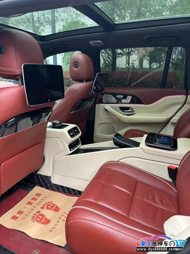 22年奔驰GLSSUV抵押车出售