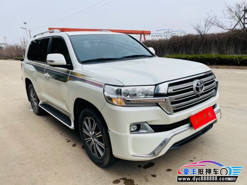 18年丰田兰德酷路泽（陆巡）轿车抵押车出售