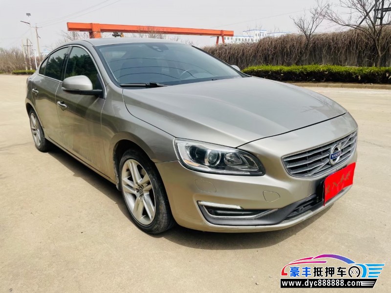 14年沃尔沃S60轿车抵押车出售
