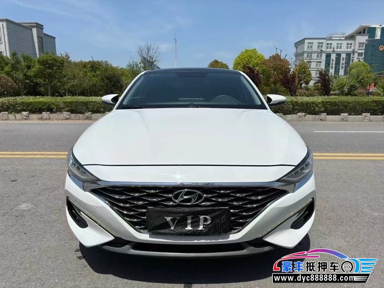 20年现代菲斯塔轿车抵押车出售