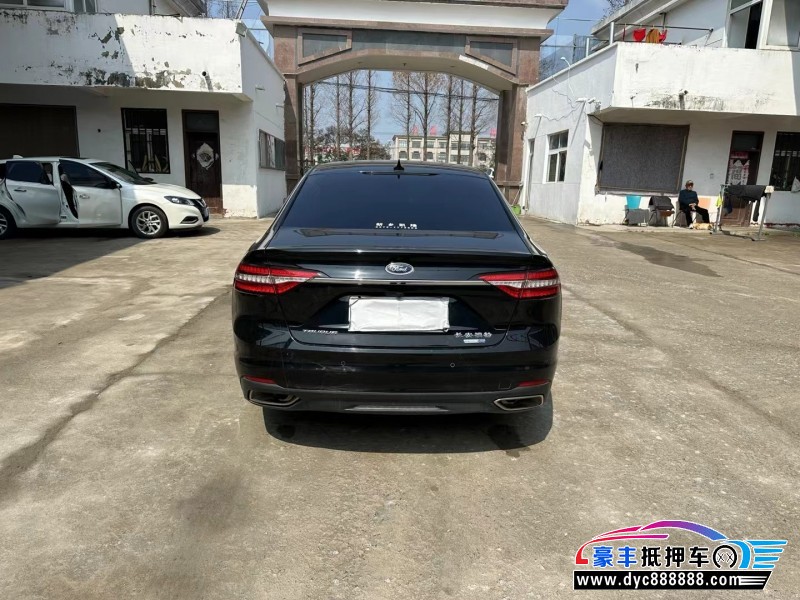 21年福特金牛座轿车抵押车出售