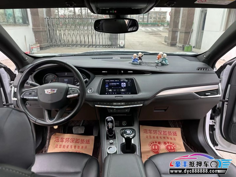 21年凯迪拉克XT4轿车抵押车出售