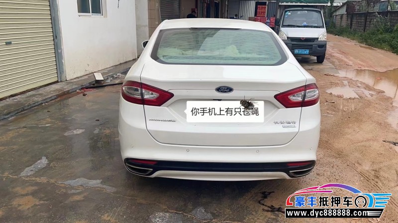 15年福特蒙迪欧轿车抵押车出售