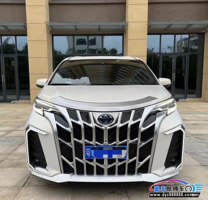 22年丰田塞纳轿车抵押车出售