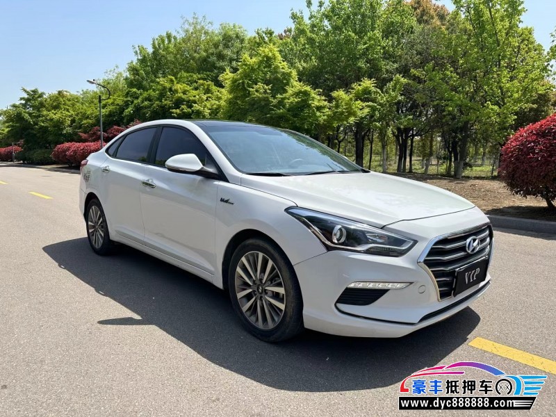 17年现代名图轿车抵押车出售