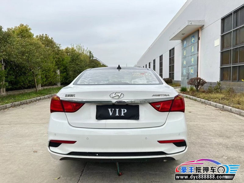 17年现代名图轿车抵押车出售