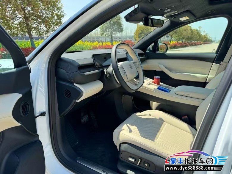 23年蔚来ES6轿车抵押车出售