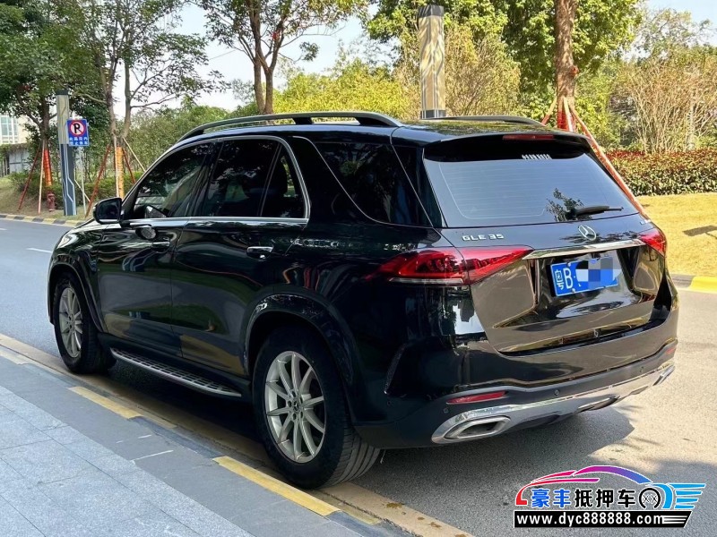 21年奔驰GLE轿车抵押车出售
