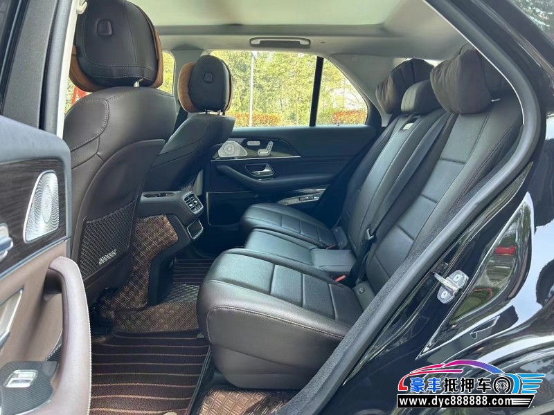 21年奔驰GLE轿车抵押车出售