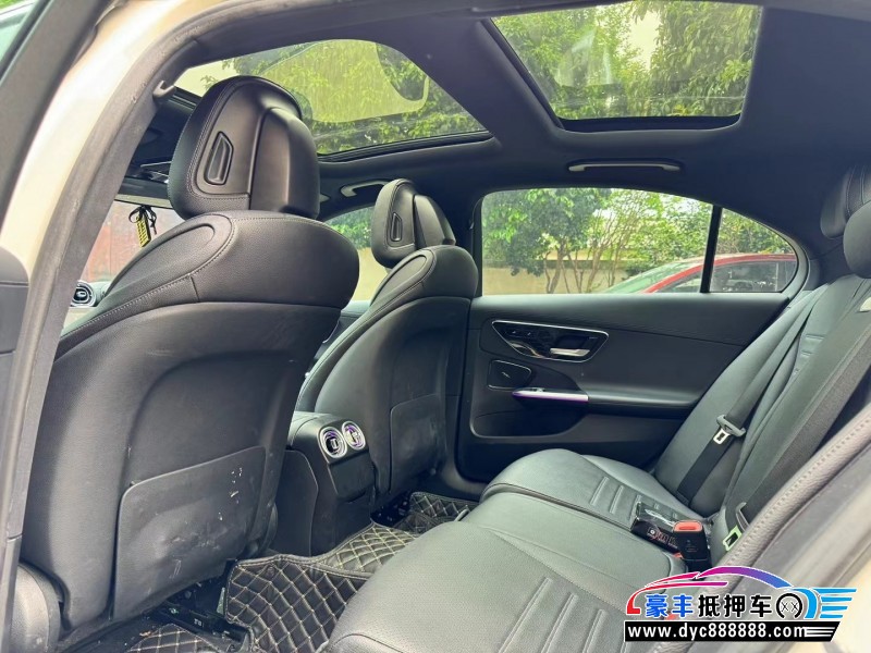 21年奔驰C轿车抵押车出售