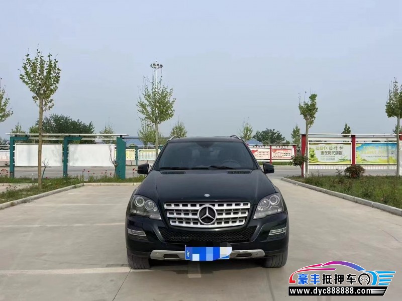 12年奔驰MLSUV抵押车出售
