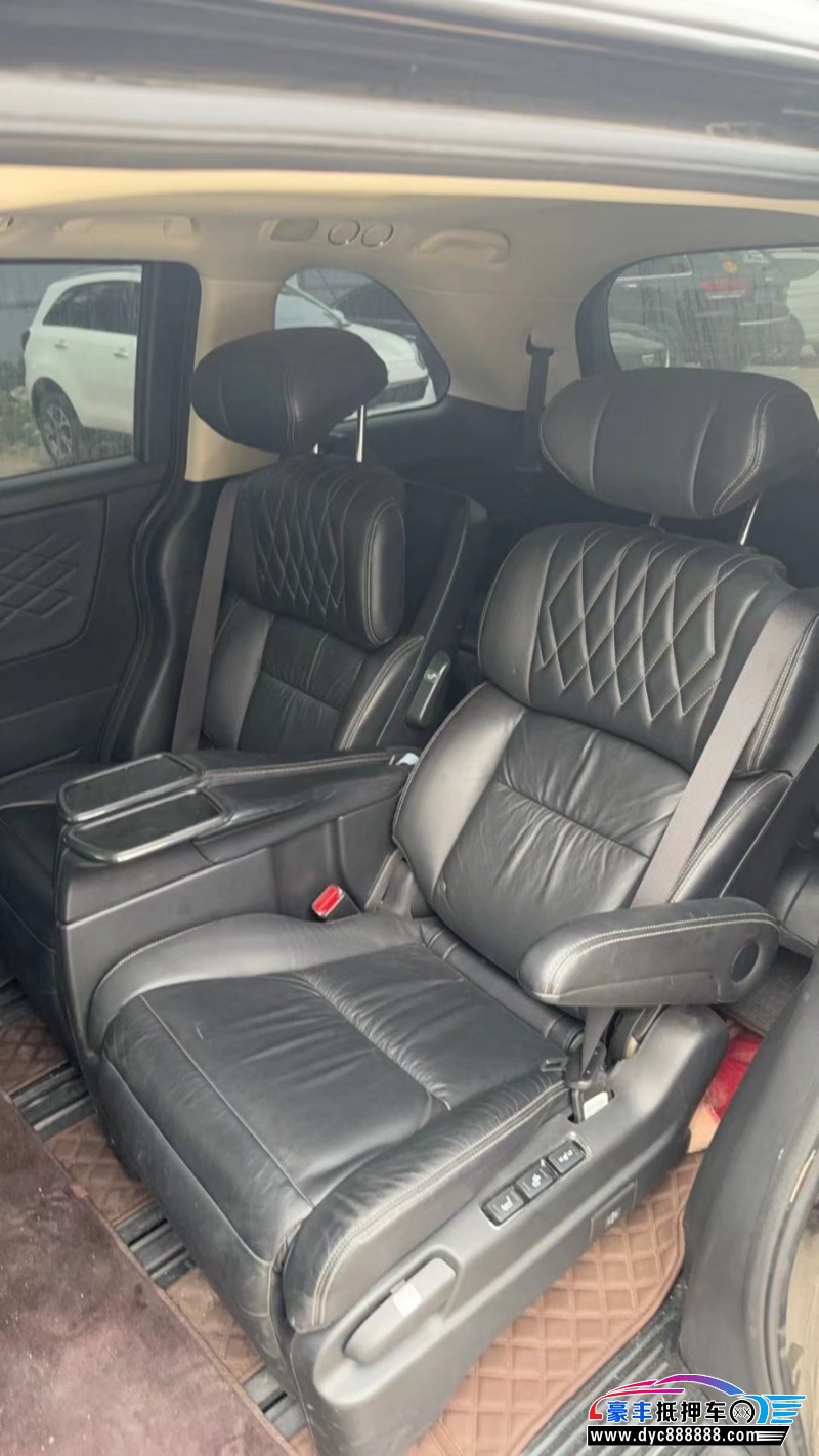 20年本田艾力绅MPV抵押车出售