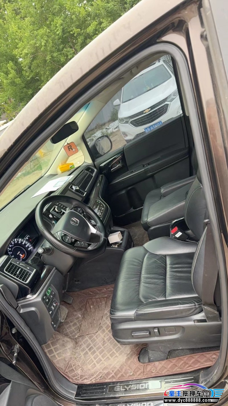 20年本田艾力绅MPV抵押车出售