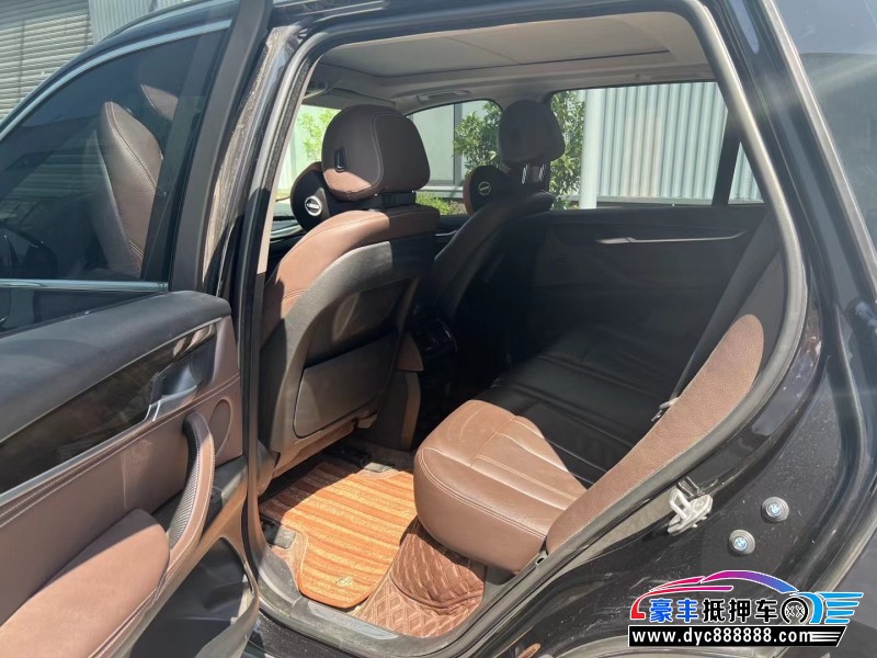 17年宝马X5SUV抵押车出售