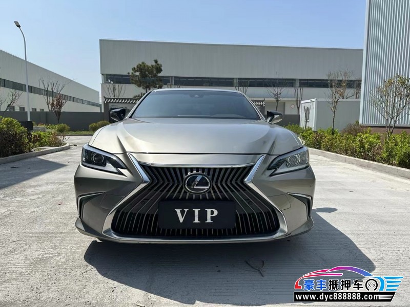 20年雷克萨斯ES轿车抵押车出售