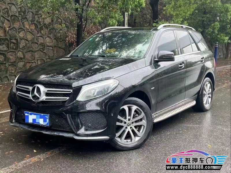 18年奔驰GLE轿车抵押车出售
