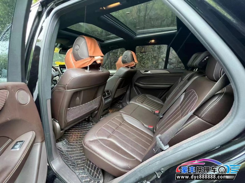 18年奔驰GLE轿车抵押车出售