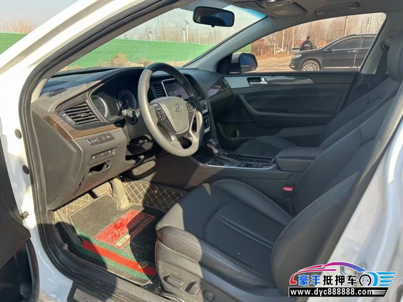 21年现代索纳塔九轿车抵押车出售