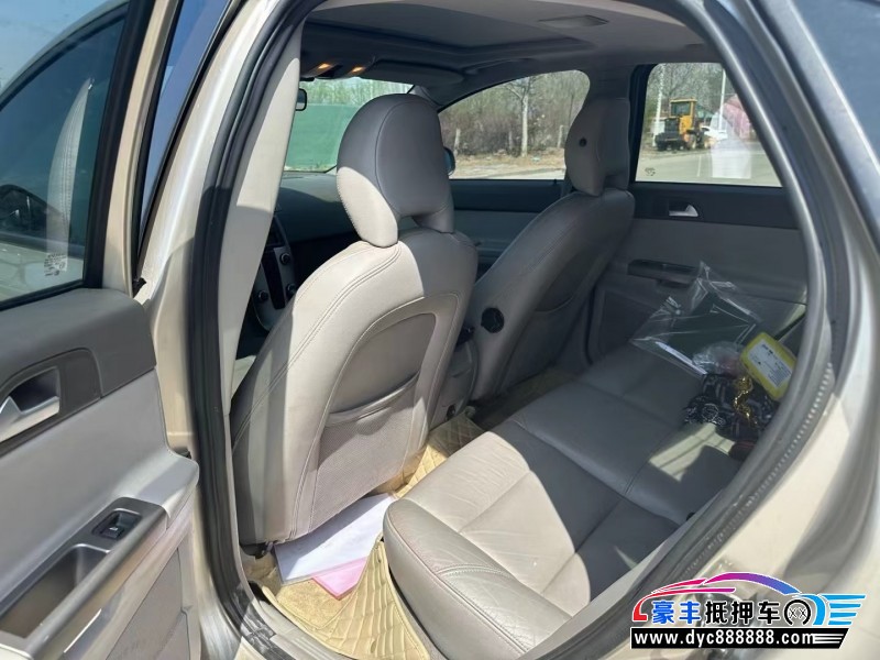 11年沃尔沃S40轿车抵押车出售