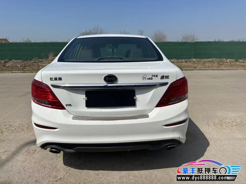 15年比亚迪速锐轿车抵押车出售